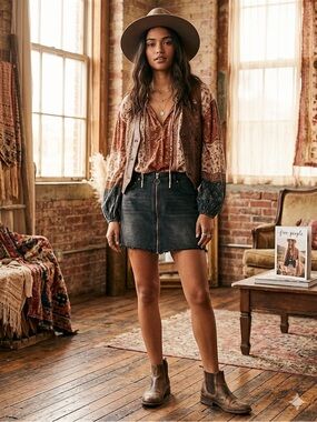Free People We The Free Black Denim Mini Skirt Zip Front Pockets Size 29 Cotton